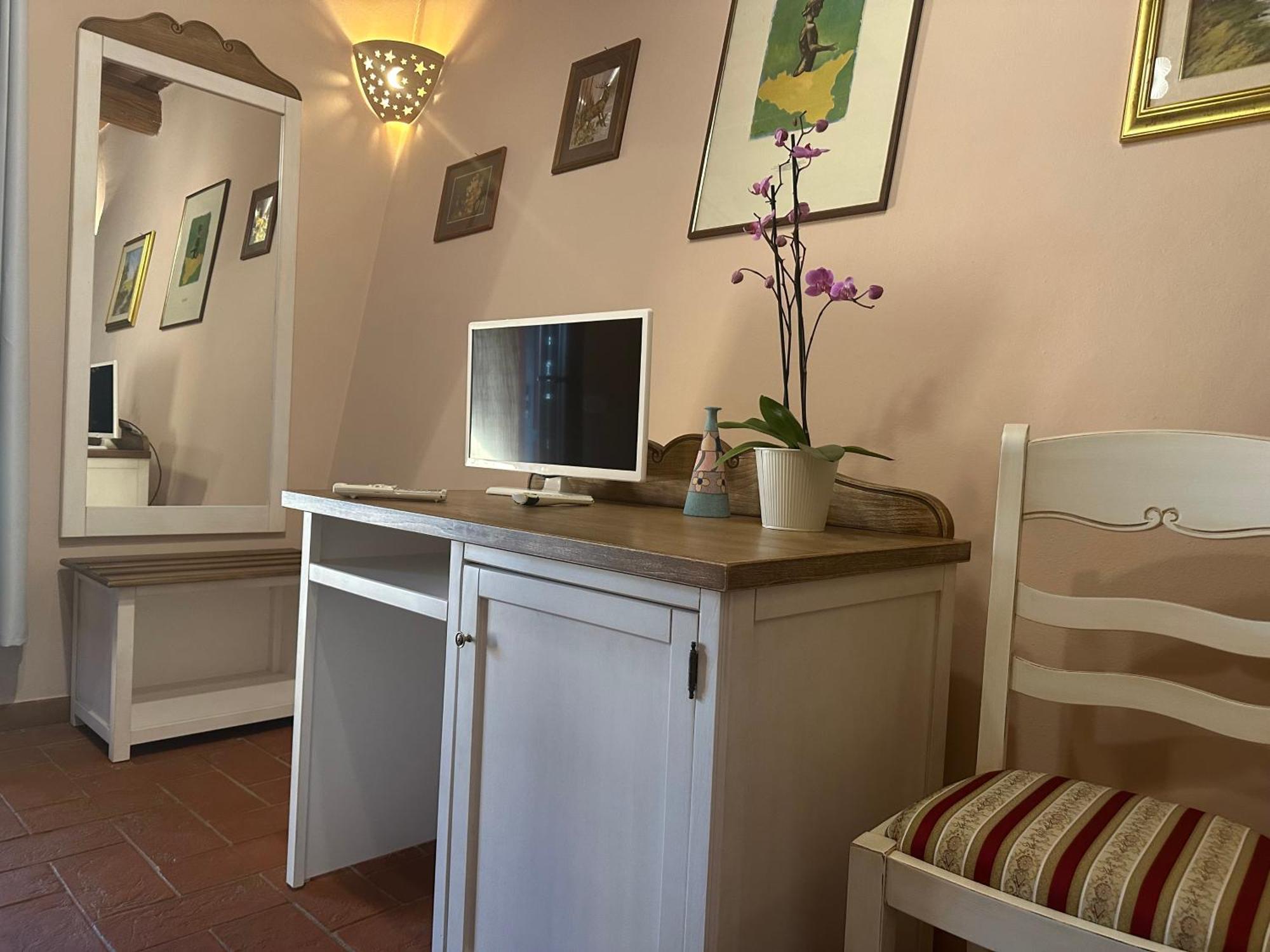 Bio Agriturismo Il Melograno Di Banditella Ristorante อัลเบเรเซ ภายนอก รูปภาพ
