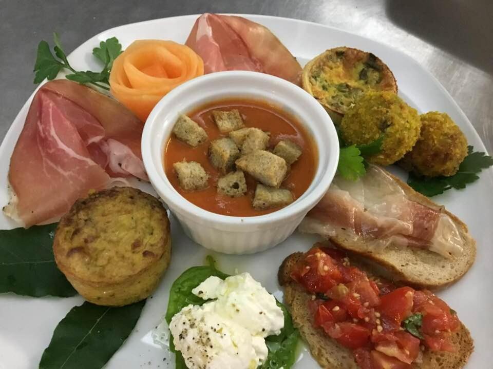 Bio Agriturismo Il Melograno Di Banditella Ristorante อัลเบเรเซ ภายนอก รูปภาพ