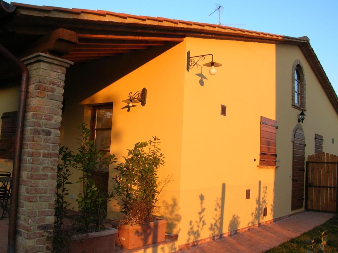 Bio Agriturismo Il Melograno Di Banditella Ristorante อัลเบเรเซ ภายนอก รูปภาพ